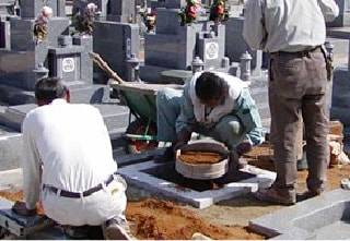 4.墓の設置工事